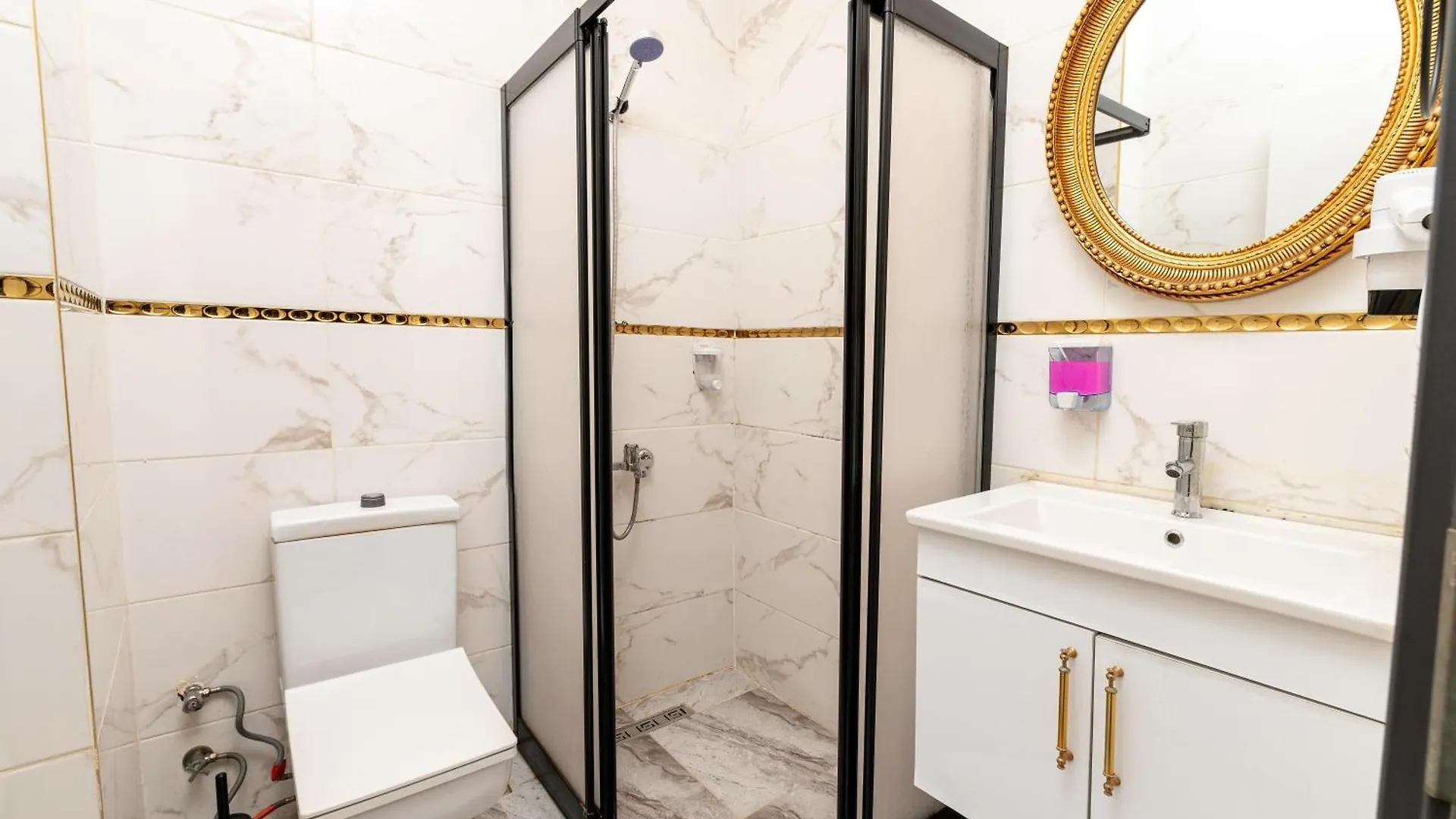 Highway 34 Hotel Istanbul